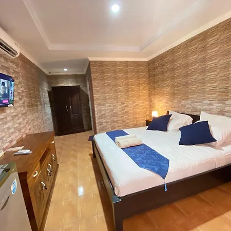 Abi Hotel3 - 1 Minute To The Beach And 1 Second To The Mall